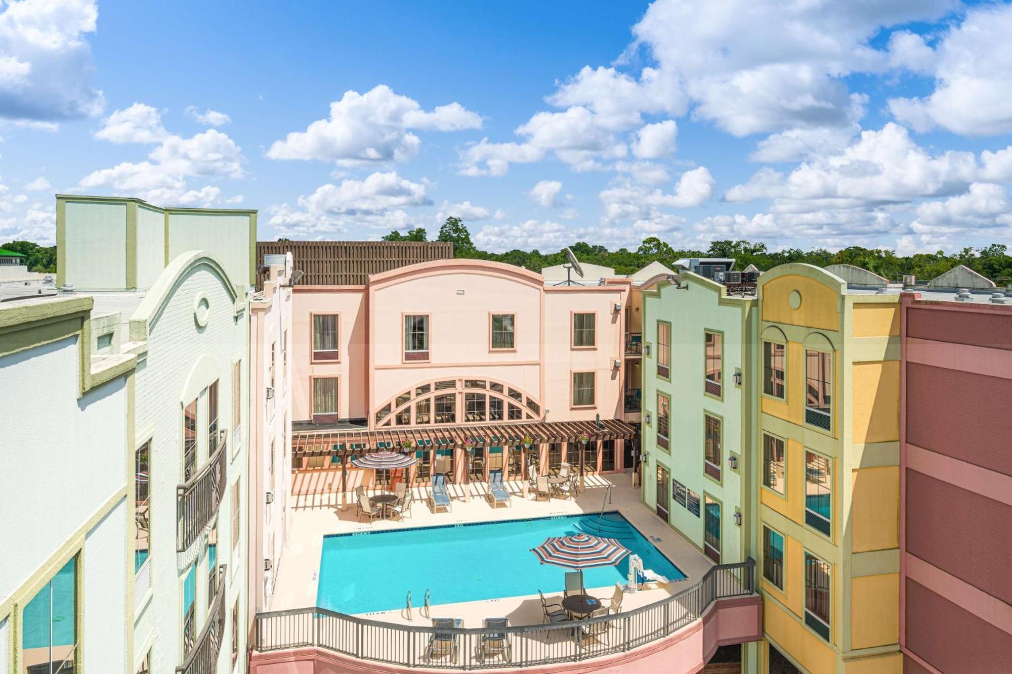 Hampton Inn & Suites Amelia Island-Historic Harbor Front Fernandina Beach Exterior photo